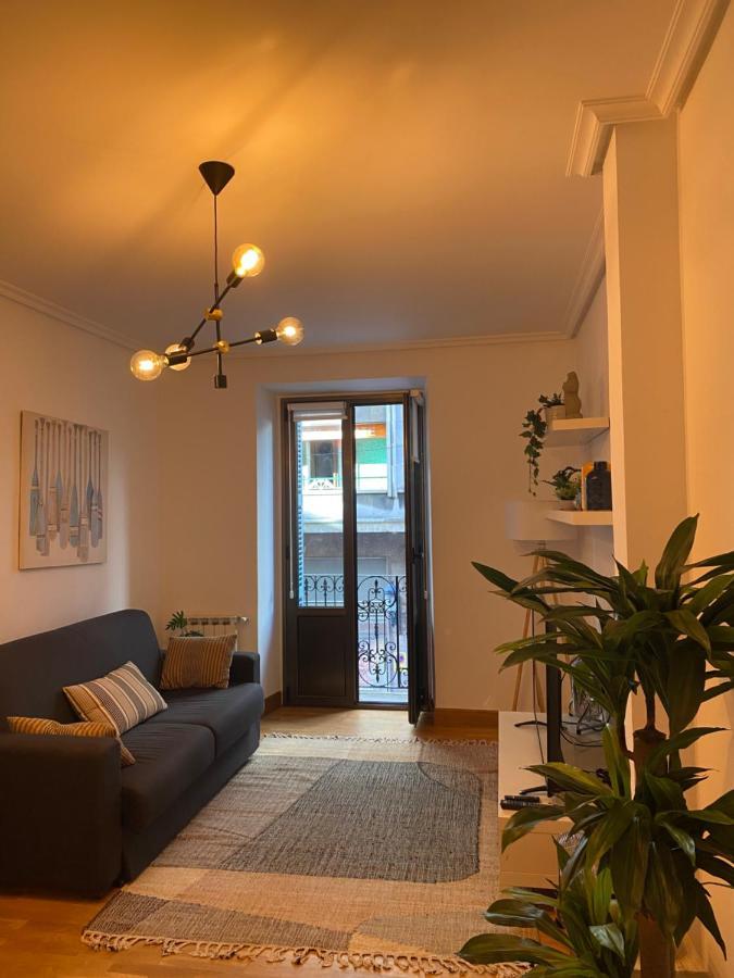 Apartamento Amplio Y Central A Pie De Playa La Concha San Sebastián Eksteriør bilde